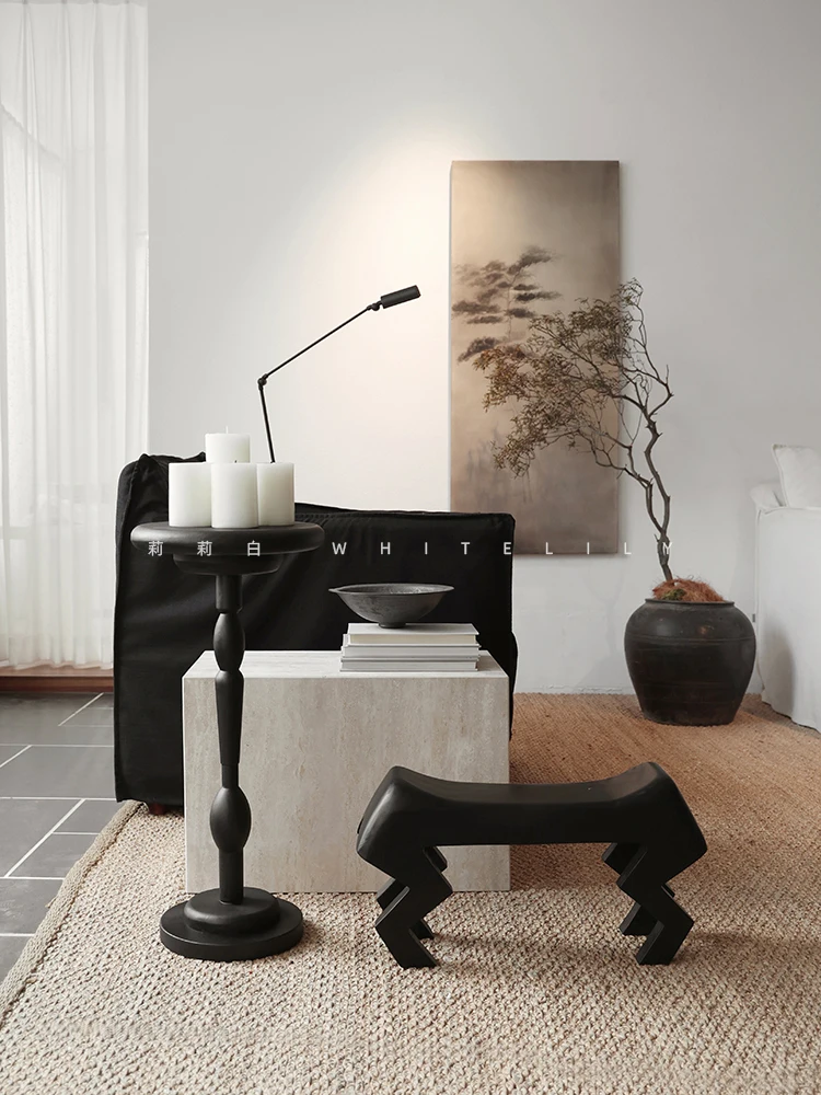 Medieval style solid wood edge few small coffee table round few sofa living room wabi sand low stool retro storage small round
Medieval style solid wood edge few small coffee table round few sofa living room wabi sand low stool retro storage small round