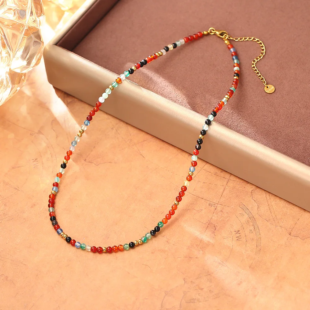 Fashionable and exquisite natural stone colored agate beaded necklace niche light luxury design simple clavicle chain
Fashionable and exquisite natural stone colored agate beaded necklace niche light luxury design simple clavicle chain