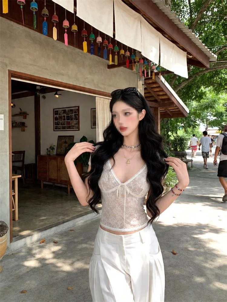 Spicy Lace Short Sleeve V-Neck T-Shirt Women's Summer Knot Back Slimming Sexy Short Style Small Top Korean Style
Spicy Lace Short Sleeve V-Neck T-Shirt Women's Summer Knot Back Slimming Sexy Short Style Small Top Korean Style