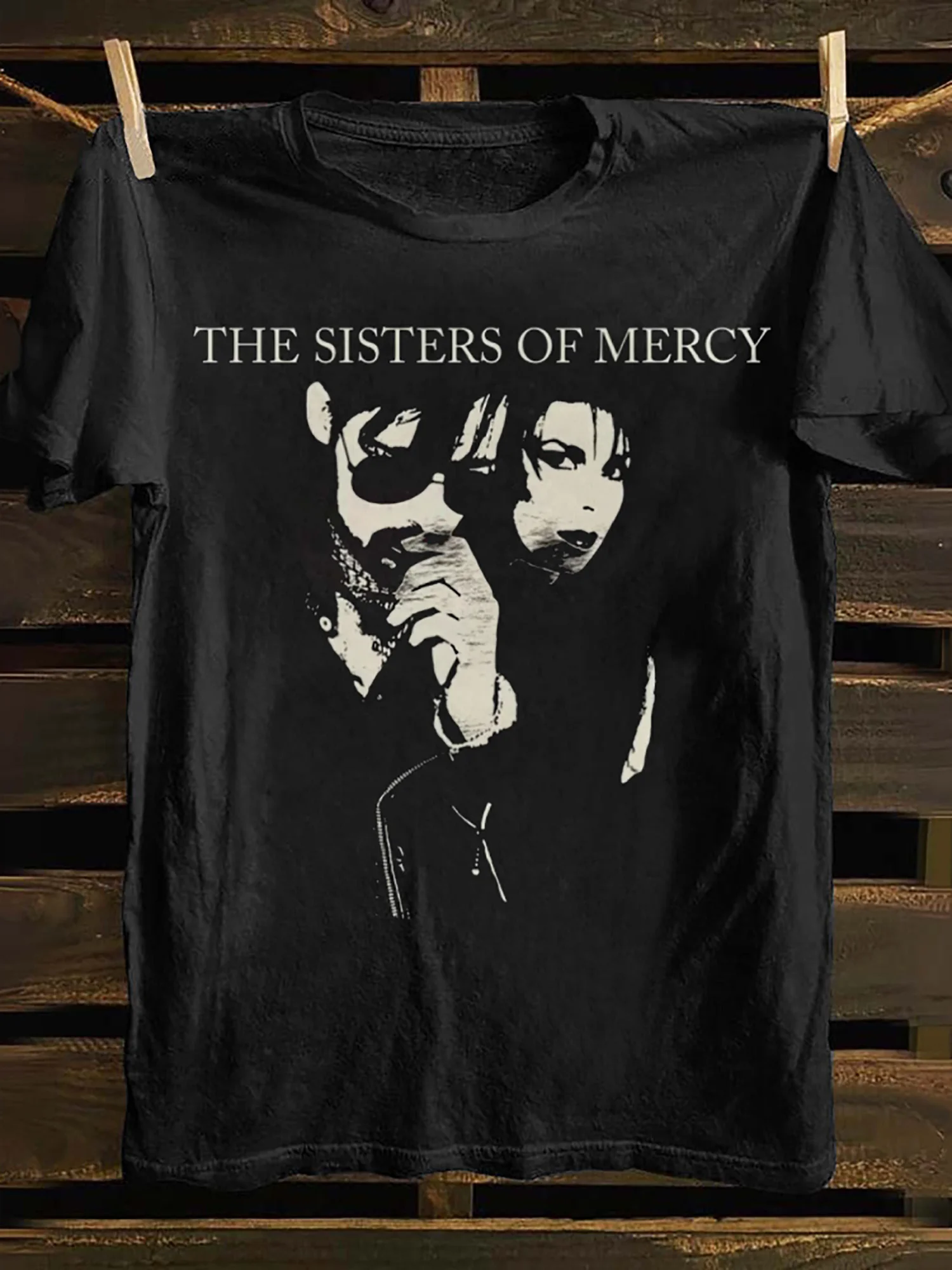 Latest Vintage Sisters Mercy Punk Rock Band Pattern T-Shirt Men's and Women's Same Crew Neck Pure Cotton T-shirt
Latest Vintage Sisters Mercy Punk Rock Band Pattern T-Shirt Men's and Women's Same Crew Neck Pure Cotton T-shirt
