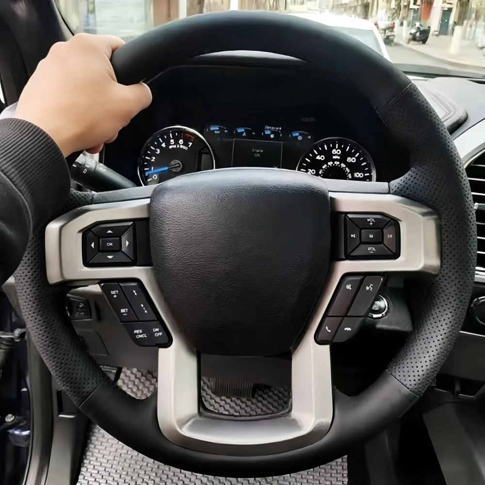 Чехол на руль Volant из перфорированной искусственной кожи Braid для Ford F-150 King Ranch Lariat Platinum XL XLT 2015-2017
Чехол на руль Volant из перфорированной искусственной кожи Braid для Ford F-150 King Ranch Lariat Platinum XL XLT 2015-2017