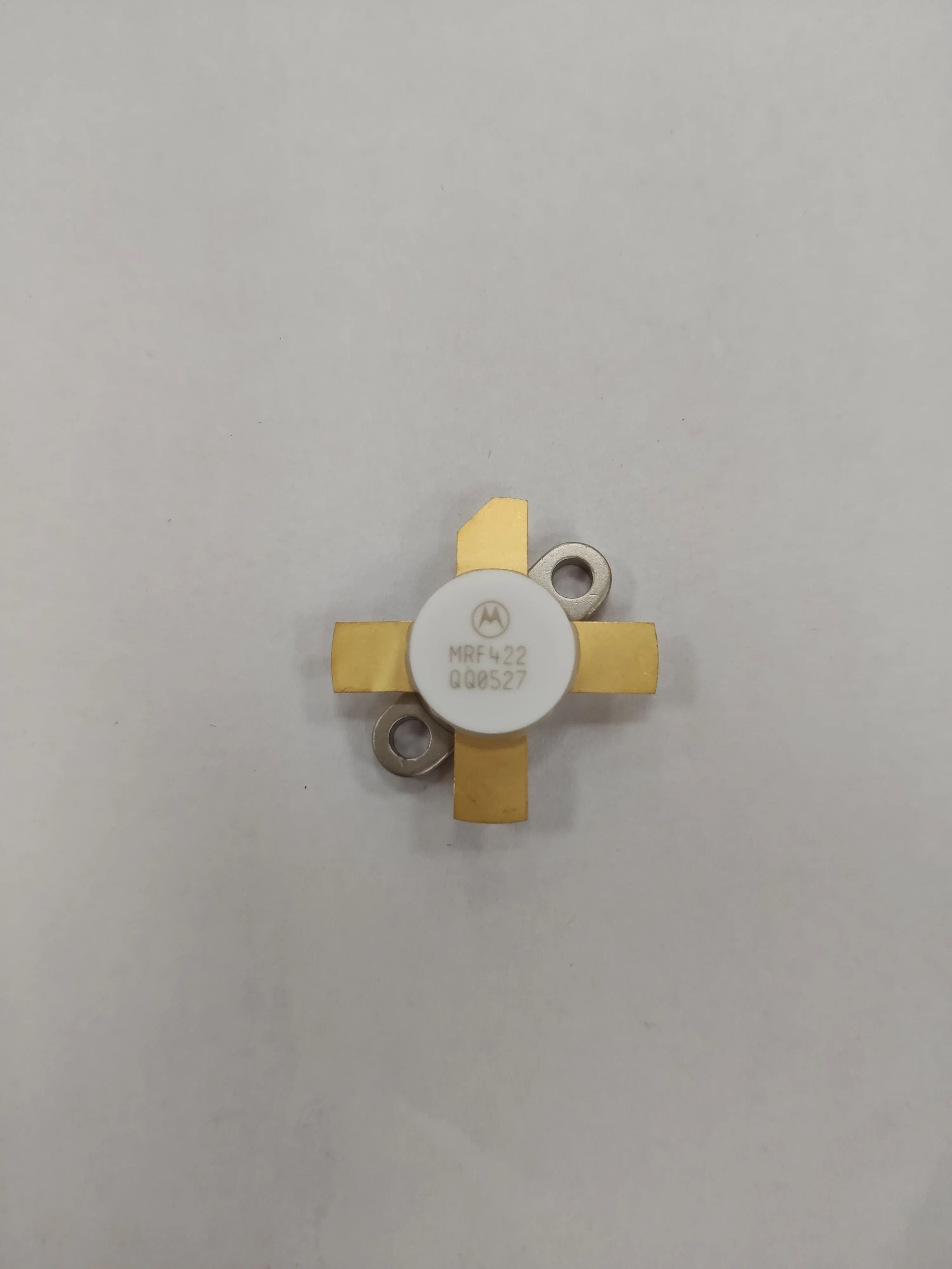 MRF422 1 unit price excluding tax high frequency microwave RF tube quality assurance supply is complete
MRF422 1 unit price excluding tax high frequency microwave RF tube quality assurance supply is complete