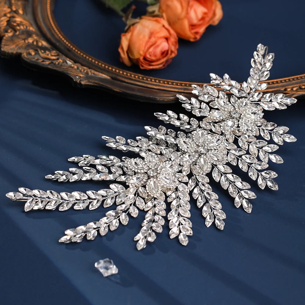 Bride Hair accessories Sparkling Gorgeous Wedding Accessories Flower Rhinestone Women Accessories
Bride Hair accessories Sparkling Gorgeous Wedding Accessories Flower Rhinestone Women Accessories