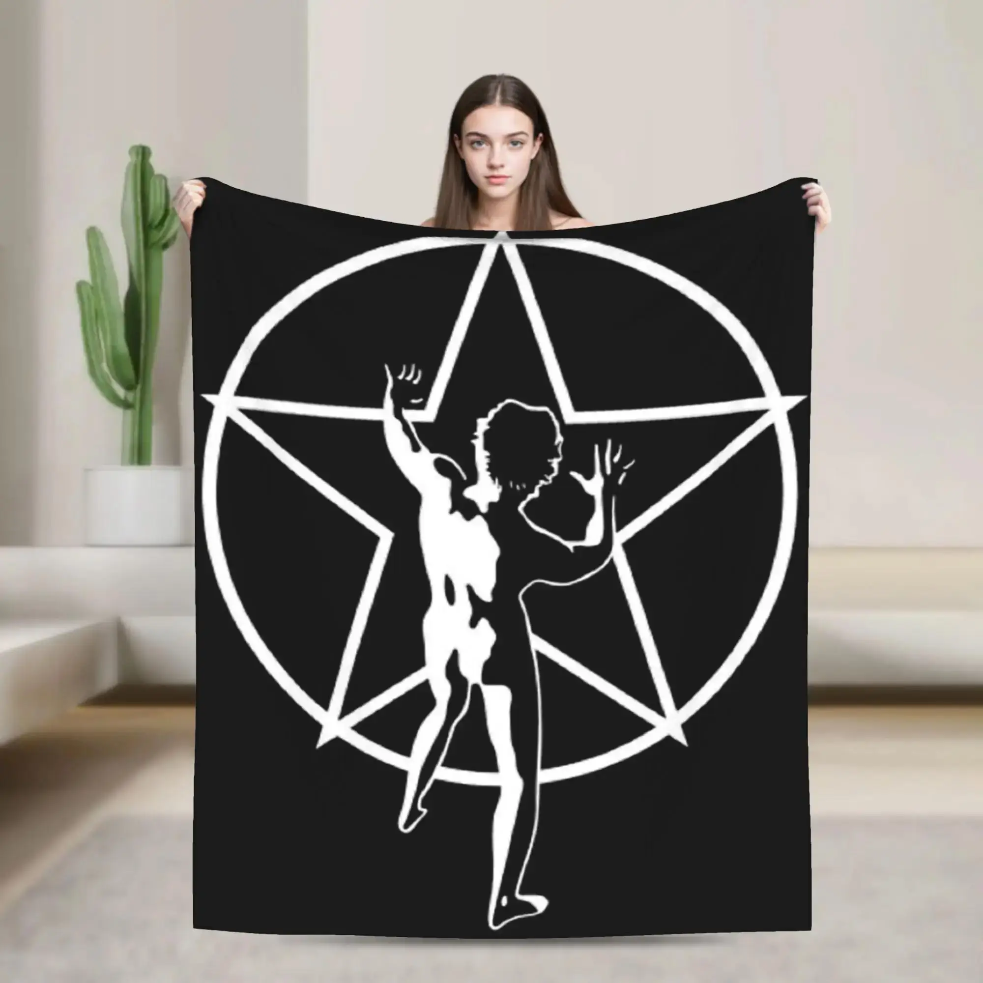 Плюшевое одеяло с логотипом группы Rush Holy Starmans, очень теплое, для детской кровати, фланелевое покрывало для дивана, уличное покрывало
Плюшевое одеяло с логотипом группы Rush Holy Starmans, очень теплое, для детской кровати, фланелевое покрывало для дивана, уличное покрывало
