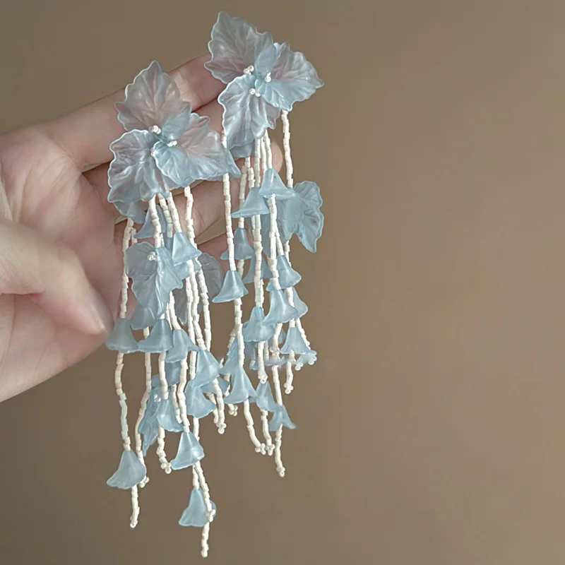 Blue Acrylic Flowers Oleaf Long Earrings Dangle for Women Bohemian Rice Beads Tassel Earrings Statement Korean Ear Jewelry
Blue Acrylic Flowers Oleaf Long Earrings Dangle for Women Bohemian Rice Beads Tassel Earrings Statement Korean Ear Jewelry