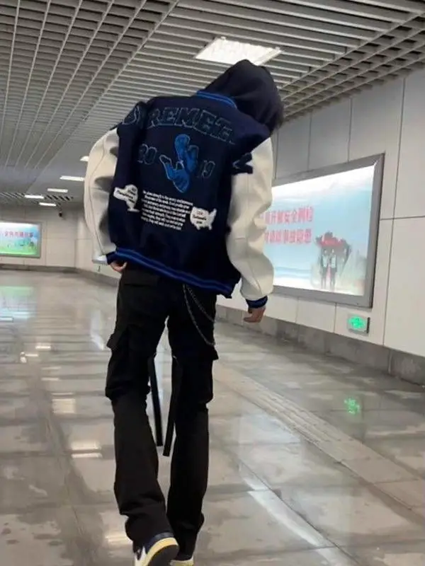 New American Street Sle Baseball Jaet Heavy Embroidery Outerwear ex VIBE Trendy Loose Couple Jaet Top for Men And W...
New American Street Sle Baseball Jaet Heavy Embroidery Outerwear ex VIBE Trendy Loose Couple Jaet Top for Men And W...