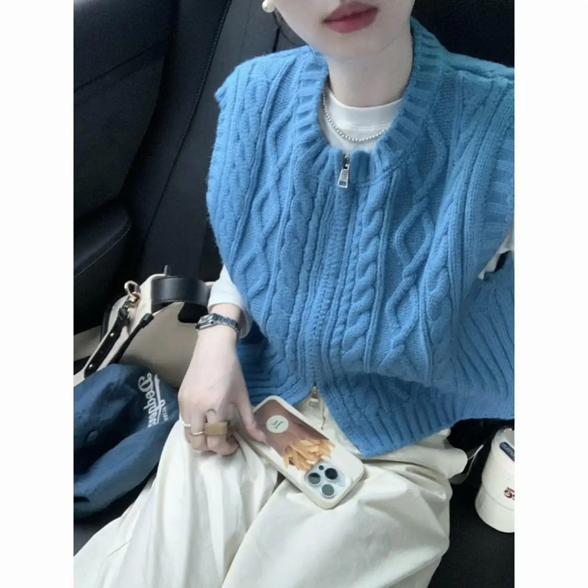 Ele Knitted Twisted Vest Svel Women's Outerwear Luxury mat round Ne Ciwalk Polyester Fiber Non-deformable
Ele Knitted Twisted Vest Svel Women's Outerwear Luxury mat round Ne Ciwalk Polyester Fiber Non-deformable