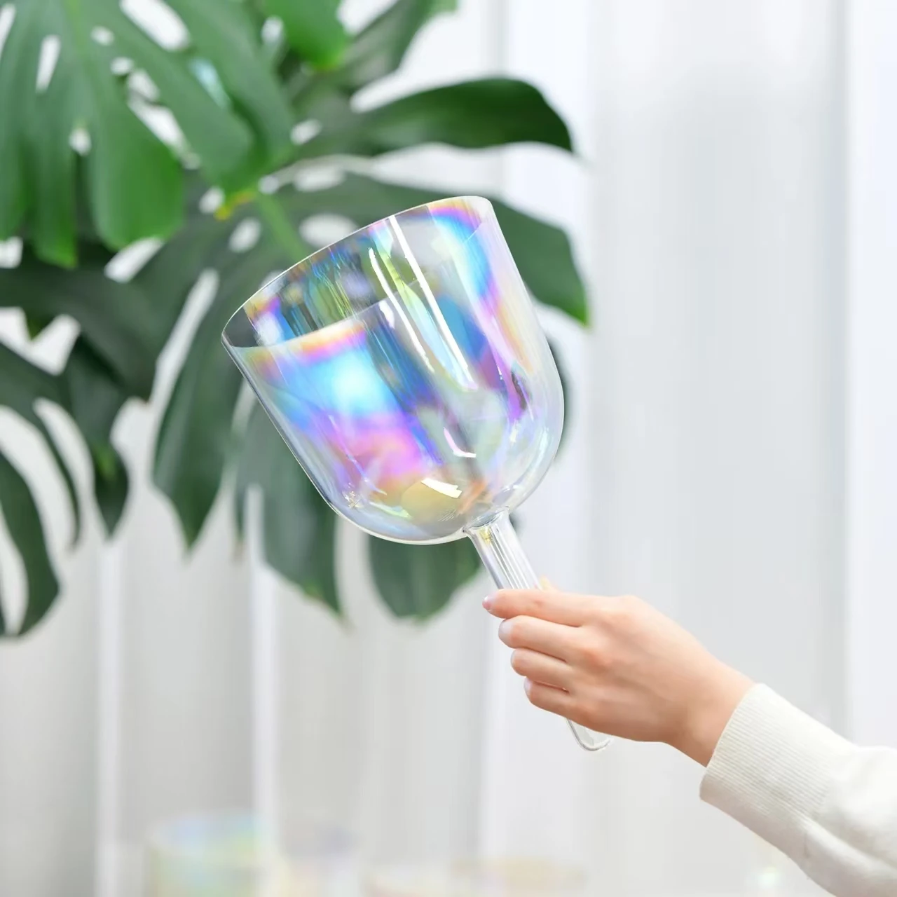 Cosmic Light Handle Quartz Product Crystal Singing Bowl
Cosmic Light Handle Quartz Product Crystal Singing Bowl