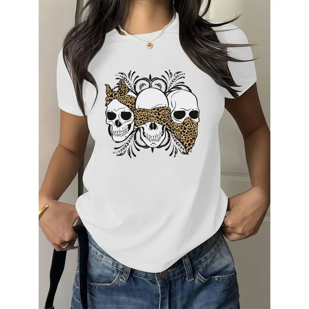 Leopard Skull T-Shirt Gothic Bandana Graphic Tee Unisex Streetwear Apparel Unique Dark Fashion Gift
Leopard Skull T-Shirt Gothic Bandana Graphic Tee Unisex Streetwear Apparel Unique Dark Fashion Gift