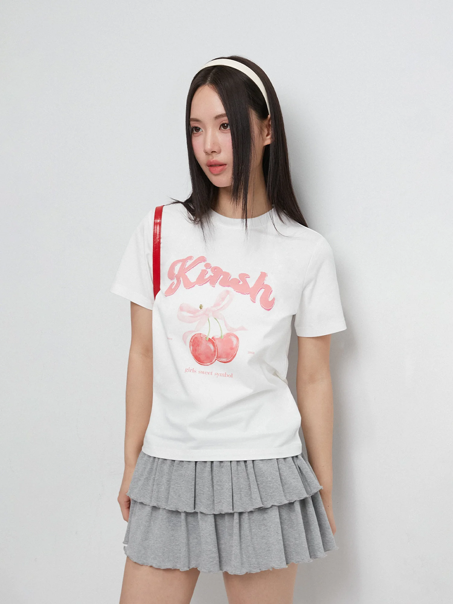 Classic Cherry Print Short-sleeved T-shirt Women's 2025 New Korean Version Sweet Loose Casual Versatile Top Cotton Skin-friendly
Classic Cherry Print Short-sleeved T-shirt Women's 2025 New Korean Version Sweet Loose Casual Versatile Top Cotton Skin-friendly