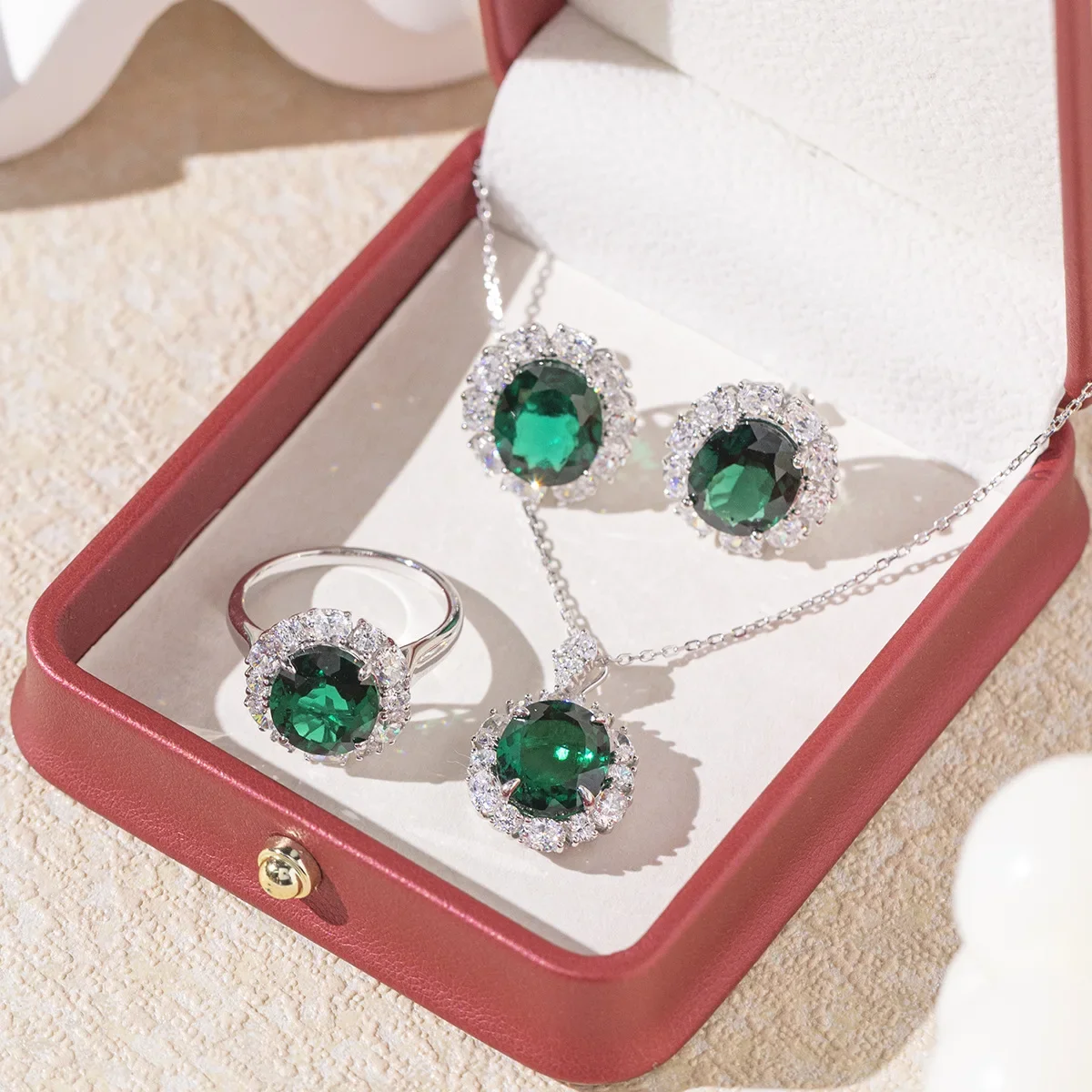 Jewelry Set Lab Grown Emerald Ring Gemstone Pendant Necklace Earring Set Jewelry
Jewelry Set Lab Grown Emerald Ring Gemstone Pendant Necklace Earring Set Jewelry
