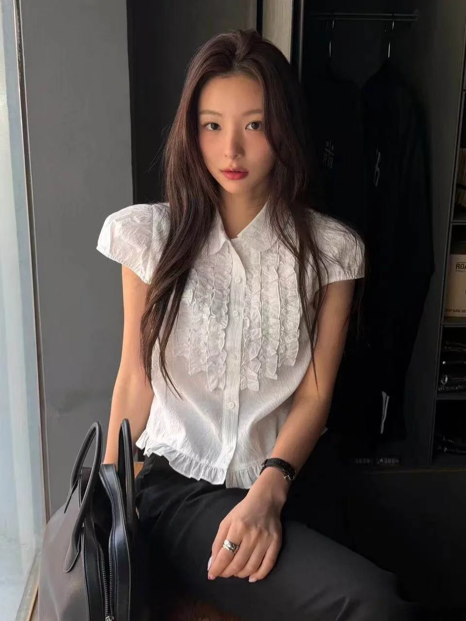 French Style Pleated Summer Shirt Women's Sweet Anti-Aging Collared Single Button Short Sleeve Blouse with Lace
French Style Pleated Summer Shirt Women's Sweet Anti-Aging Collared Single Button Short Sleeve Blouse with Lace