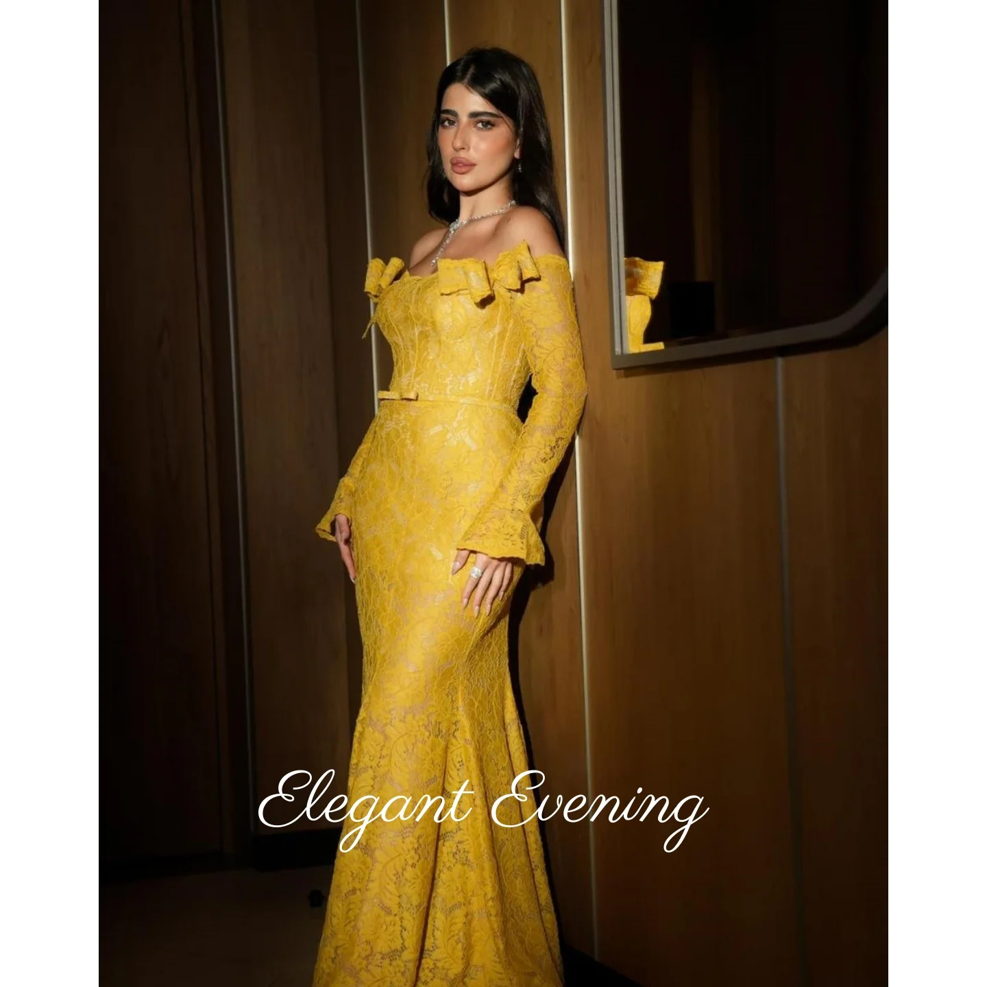 Light Yellow Off Shoulder Evening Dresses Dubai Women Long Sleeve Lace Prom Dress Elegant Saudi Arabia Wedding Dress Customized
Light Yellow Off Shoulder Evening Dresses Dubai Women Long Sleeve Lace Prom Dress Elegant Saudi Arabia Wedding Dress Customized