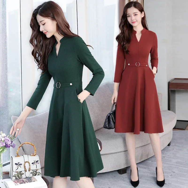 2024 Autumn Winter Black Casual Midi Dresses Women Elegant Korean Bodycon V-Neck Dress Party Long Sleeve Vintage Runway Vestidos
2024 Autumn Winter Black Casual Midi Dresses Women Elegant Korean Bodycon V-Neck Dress Party Long Sleeve Vintage Runway Vestidos