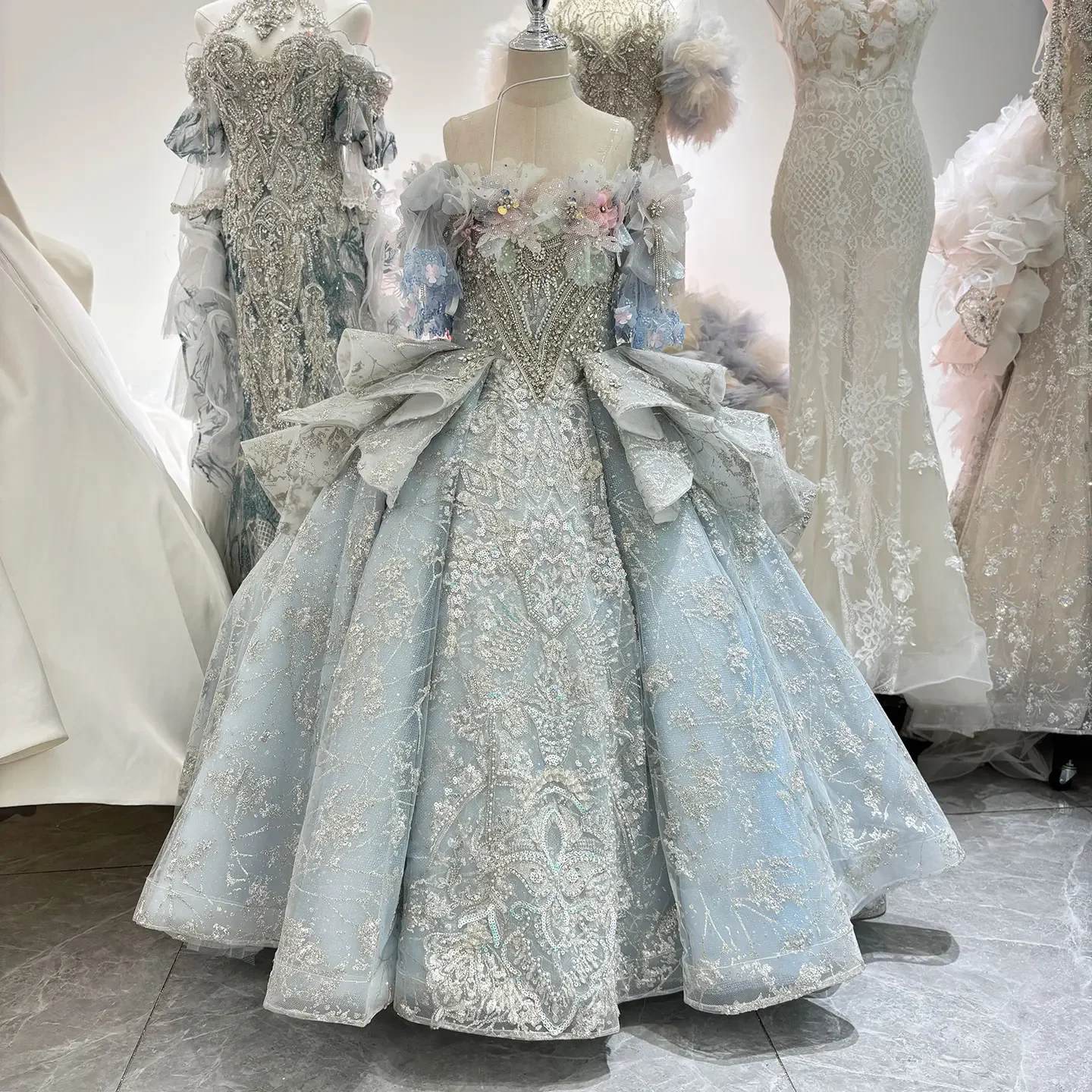 Custom Flower Girl Dress Off Shoulder for Wedding Formal Pageant Gown for Girls Birthday Party Ball Gown for Kids First
Custom Flower Girl Dress Off Shoulder for Wedding Formal Pageant Gown for Girls Birthday Party Ball Gown for Kids First