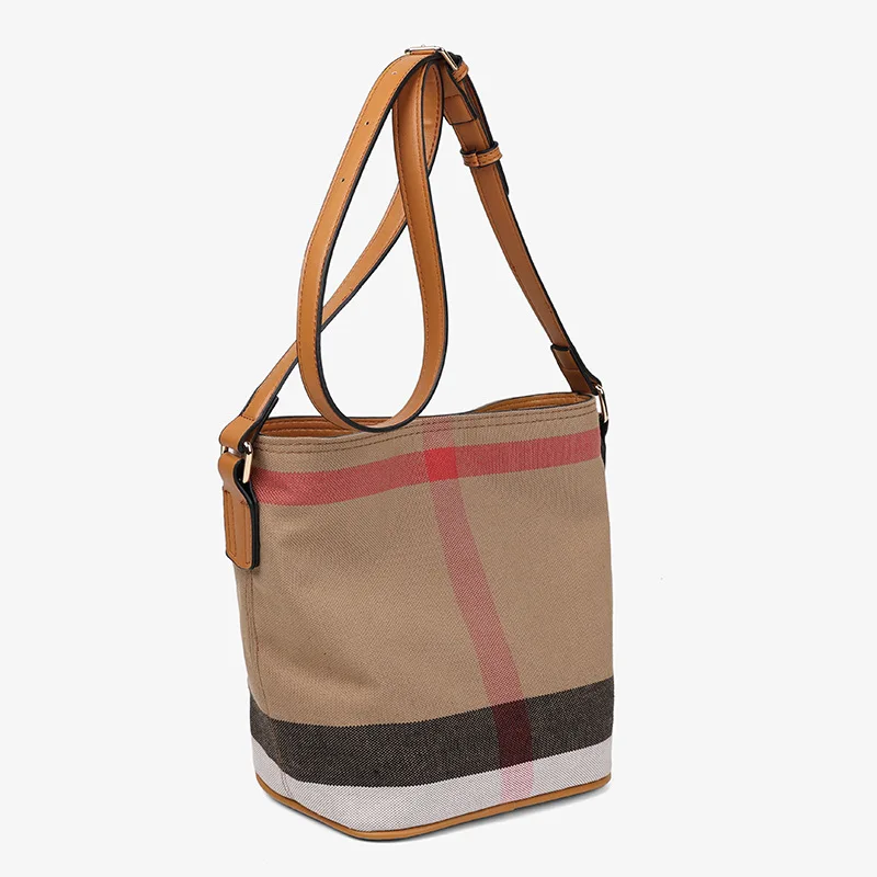 Classic Plaid Bag Small Bucket Bag New Style Textured Shoulder Crossbody Bag Fashionable and Versatile Contrasting Women's Bag
Classic Plaid Bag Small Bucket Bag New Style Textured Shoulder Crossbody Bag Fashionable and Versatile Contrasting Women's Bag