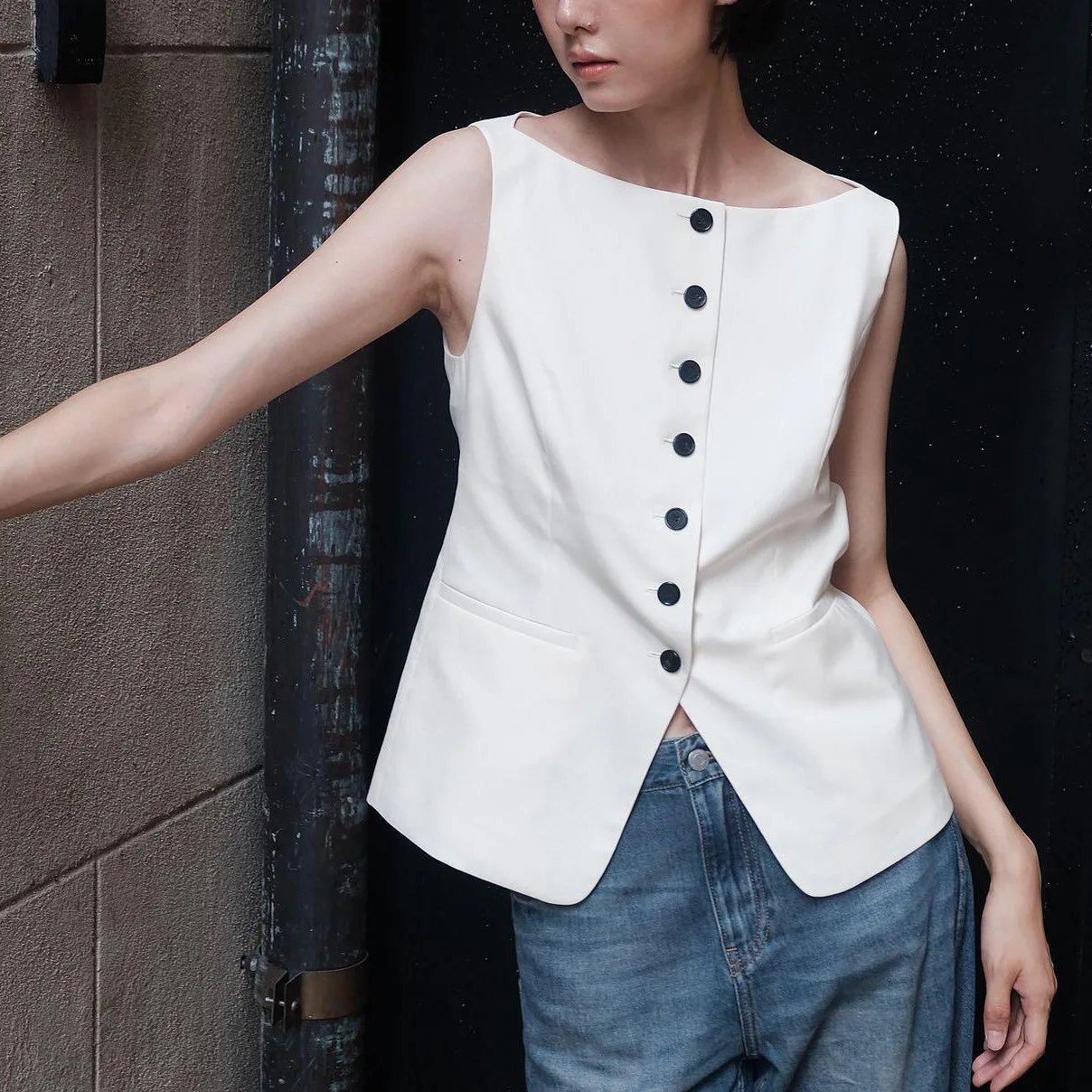 25. осенне-зимний жилет без рукавов с высокой талией, однобортный приталенный жилет для женщин
25. осенне-зимний жилет без рукавов с высокой талией, однобортный приталенный жилет для женщин