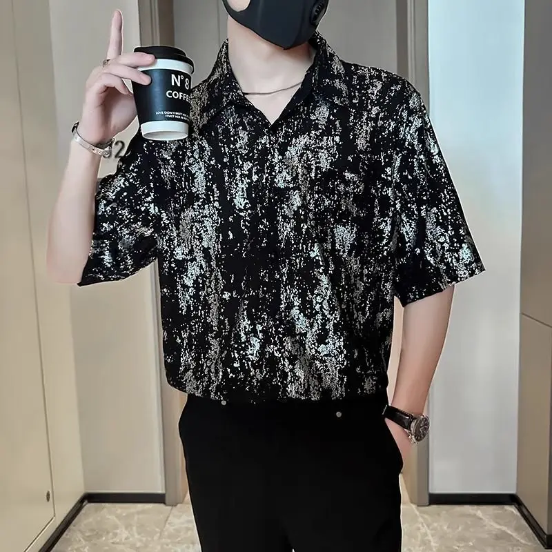 Fashionable Men's Short Sleeve Shirt Summer Casual Simple Design 2026 New Trendy High-End Look
Fashionable Men's Short Sleeve Shirt Summer Casual Simple Design 2026 New Trendy High-End Look