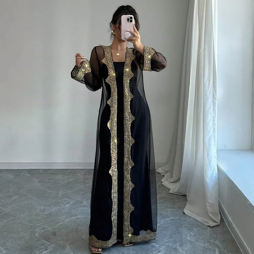 2026 spring and summer seaside vacation style suspender dress mesh gold thread embroidery two-piece set
2026 spring and summer seaside vacation style suspender dress mesh gold thread embroidery two-piece set