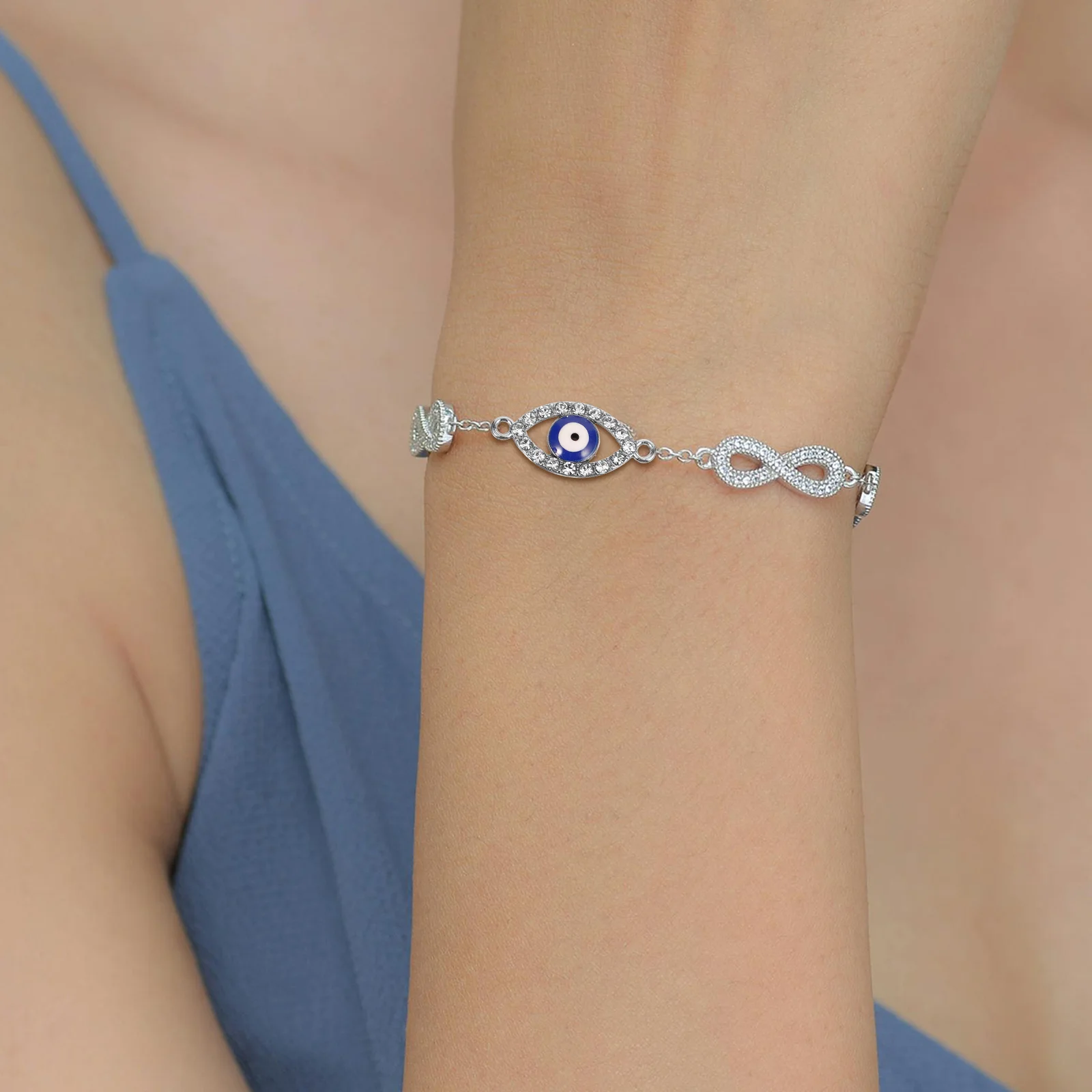 20Pcs Evil Eye Double Hole Hanging Charms DIY Jewelry Making Pendants Necklace Bracelet Craft Supplies Evil Eye Charms
20Pcs Evil Eye Double Hole Hanging Charms DIY Jewelry Making Pendants Necklace Bracelet Craft Supplies Evil Eye Charms