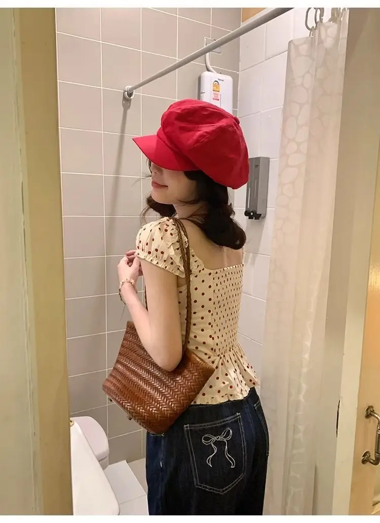 Polka Dot Bubble Square Neck Shirt Women Summer Waist Cinching Versatile Fashion Slimming Short Sleeved Top Bow Blouse
Polka Dot Bubble Square Neck Shirt Women Summer Waist Cinching Versatile Fashion Slimming Short Sleeved Top Bow Blouse