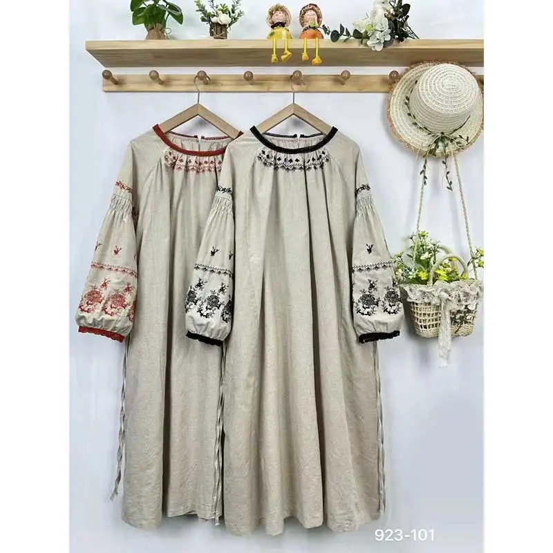 Spring New Japanese Vintage Mori Girl Ethnic Style Embroidery Cotton Linen Dress Women O-Neck Long Lantern Sleeve Casual Dresses
Spring New Japanese Vintage Mori Girl Ethnic Style Embroidery Cotton Linen Dress Women O-Neck Long Lantern Sleeve Casual Dresses