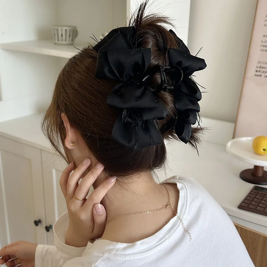 Black Feather Satin Multi Layer Bow Hair Claw Clip for Women Back of Head Updo Premium Elegant Large Daily Use
Black Feather Satin Multi Layer Bow Hair Claw Clip for Women Back of Head Updo Premium Elegant Large Daily Use