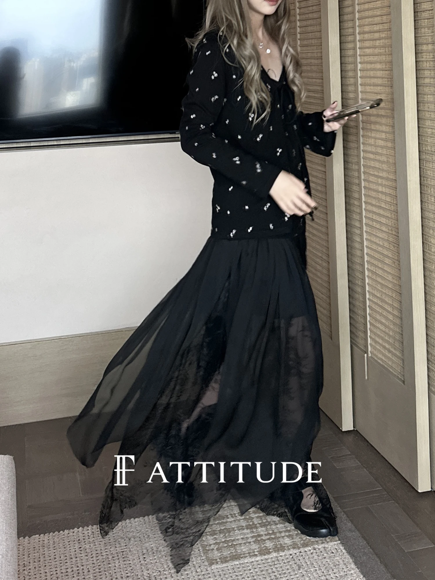 Кружевная асимметричная юбка в стиле ведьмы для девушек, создающая спокойную атмосферу, женская модная летняя тонкая юбка из полиэстера
Кружевная асимметричная юбка в стиле ведьмы для девушек, создающая спокойную атмосферу, женская модная летняя тонкая юбка из полиэстера