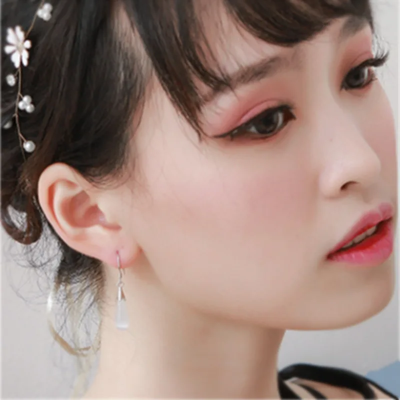 Elegant 925 Sterling Silver Luxury Pink/White Teardrop Earrings for Women, Wedding Party Jewelry Accessories
Elegant 925 Sterling Silver Luxury Pink/White Teardrop Earrings for Women, Wedding Party Jewelry Accessories