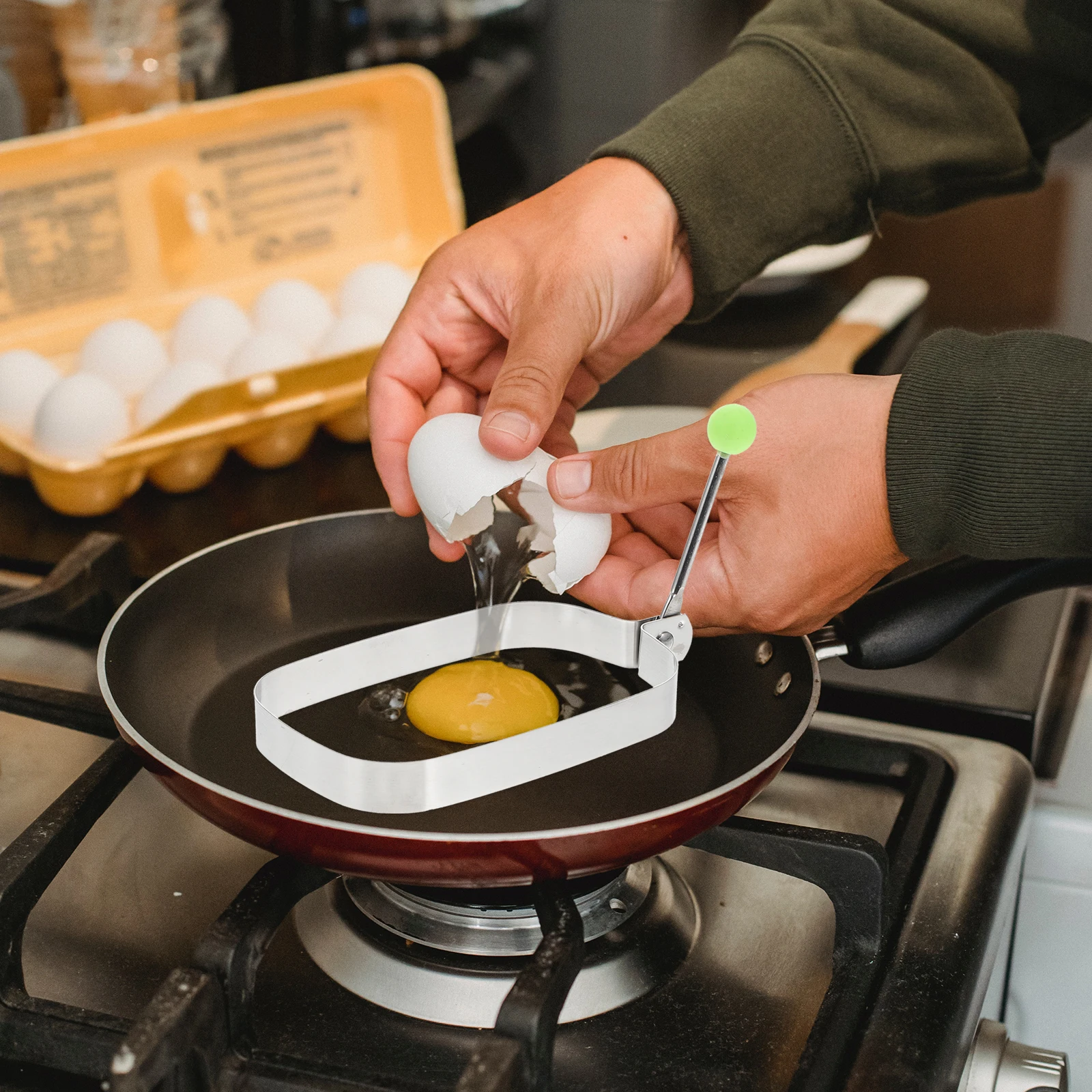 6 Pcs Egg Mold Stainless Steel Thick Safe Material Easy Demould Foldable Handle Frying Molds Baking Tools Kitchen Bar
6 Pcs Egg Mold Stainless Steel Thick Safe Material Easy Demould Foldable Handle Frying Molds Baking Tools Kitchen Bar