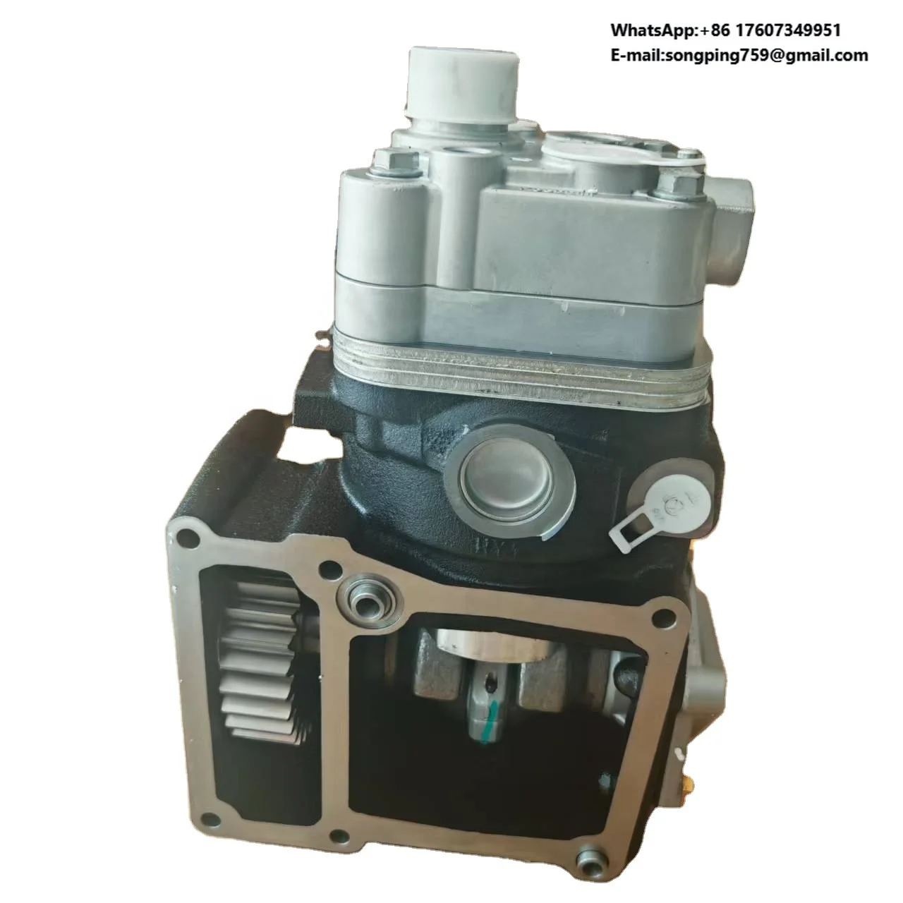 Genuine SINOTRUK SITRAK Truck Accessories MAN MC07 MC11 Engine Parts Air Compressor AZ100013000010
Genuine SINOTRUK SITRAK Truck Accessories MAN MC07 MC11 Engine Parts Air Compressor AZ100013000010