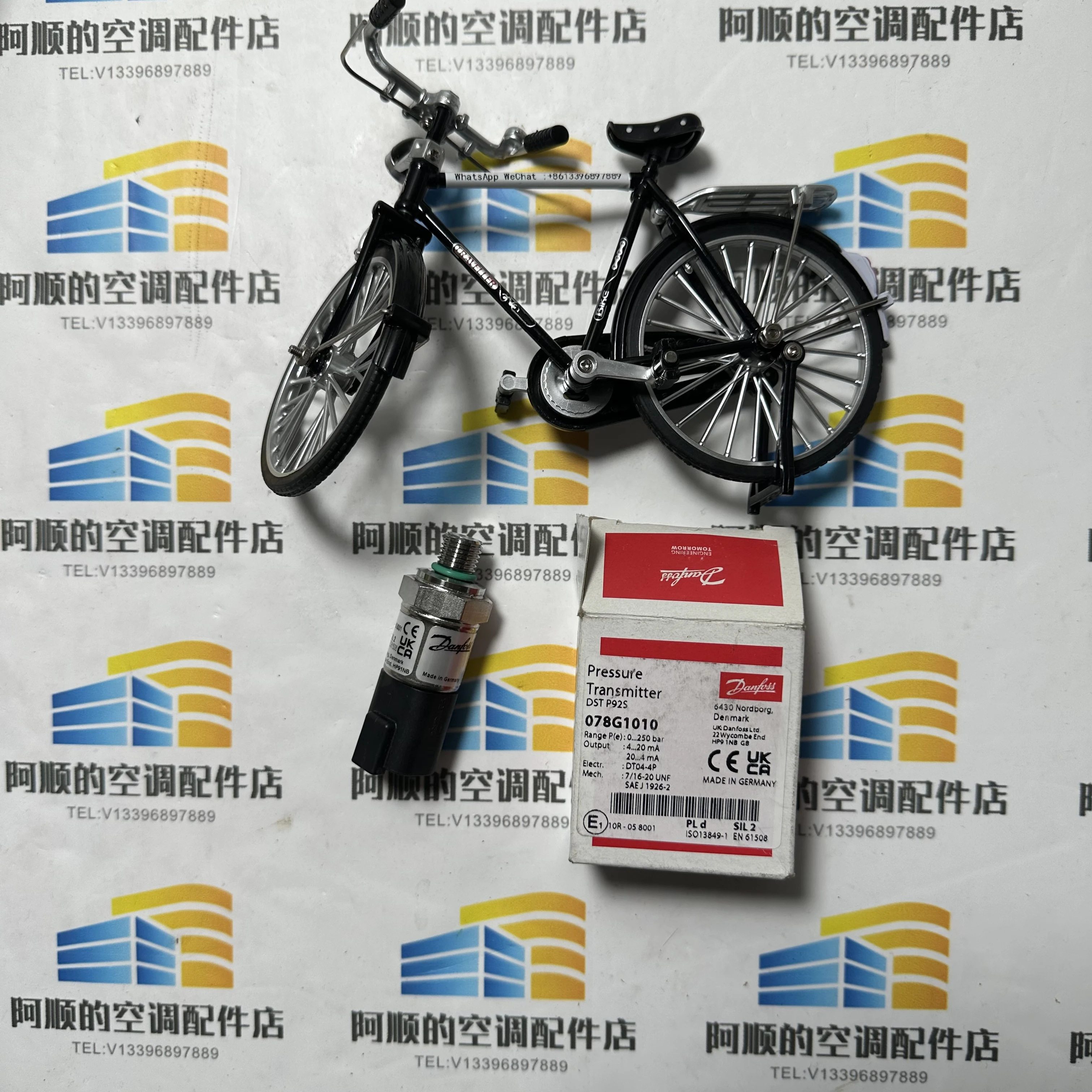 078G1010 Pressure Transmitters High Precision Measurement Sensor for Industrial Use
078G1010 Pressure Transmitters High Precision Measurement Sensor for Industrial Use