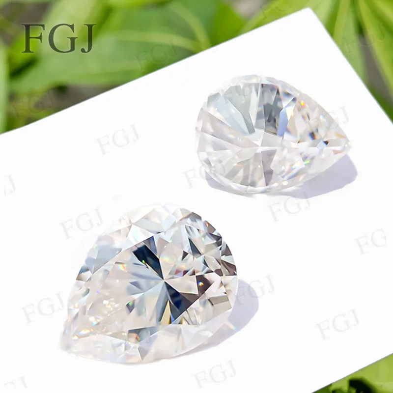D Color VVS1 100% Real Moissanite Stone 0.35-6ct Pear Cut Factory Wholesale Loose Gemstones Fine Jewelry Making DIY Design
D Color VVS1 100% Real Moissanite Stone 0.35-6ct Pear Cut Factory Wholesale Loose Gemstones Fine Jewelry Making DIY Design