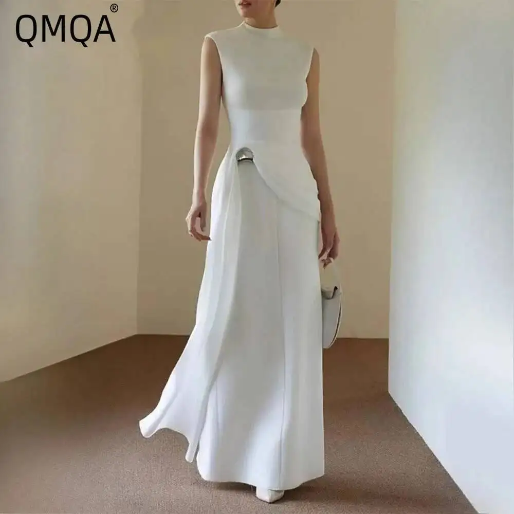 QMQA Fashion Women's Slimming Spliced Sequined Minimalist Dresses Round Neck Sleeveless Patchwork Folds Dress Female QM756
QMQA Fashion Women's Slimming Spliced Sequined Minimalist Dresses Round Neck Sleeveless Patchwork Folds Dress Female QM756