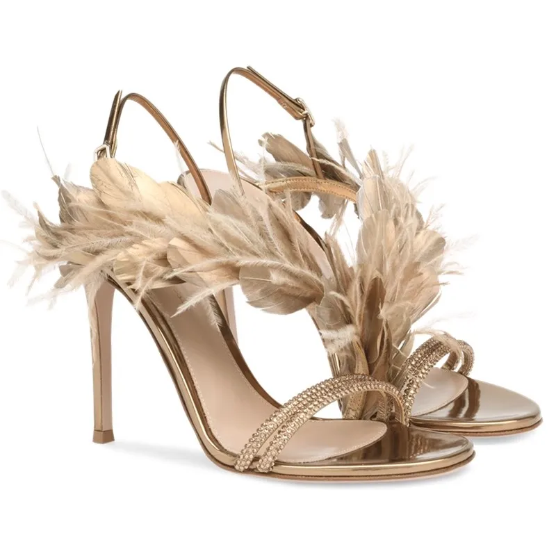 Summer new feather rhinestone with sexy open-toe sandals fashionable slender high-heeled banquet dress large-size women's sandal
Summer new feather rhinestone with sexy open-toe sandals fashionable slender high-heeled banquet dress large-size women's sandal