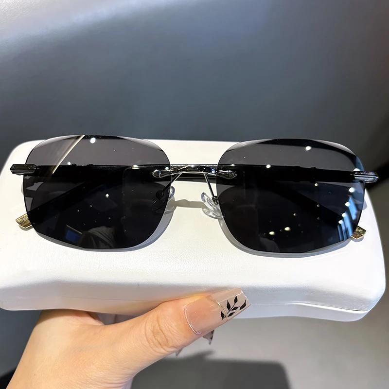 New Metal Large Frame Brown Sunglasses Men Diamond-Cut Edge Rimless Business Style Uv Protection Driving Fishing Sunshade Women
New Metal Large Frame Brown Sunglasses Men Diamond-Cut Edge Rimless Business Style Uv Protection Driving Fishing Sunshade Women