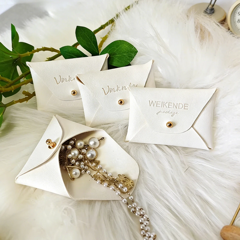 Mini Leather Bag Custom Logo Jewelry Packaging Boxes PU Rivet Snap Pouches Bracelet Necklace Ring Earring Wedding Gift Organizer
Mini Leather Bag Custom Logo Jewelry Packaging Boxes PU Rivet Snap Pouches Bracelet Necklace Ring Earring Wedding Gift Organizer