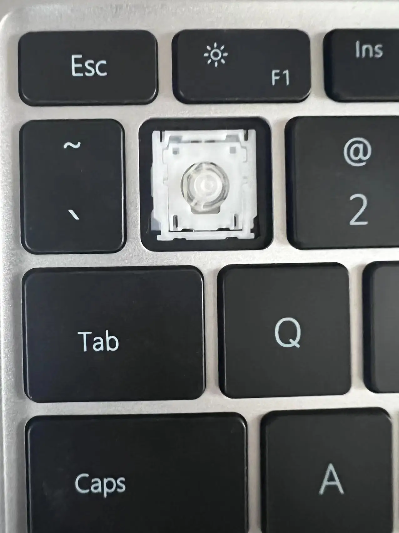 Replacement keycaps/hinges New For Matebook 13 WRT/WRTB/HN D14 NbB-WAH9P/NBIL NBM D15 BOB-WAE9P X Pro MACH Parts Repair
Replacement keycaps/hinges New For Matebook 13 WRT/WRTB/HN D14 NbB-WAH9P/NBIL NBM D15 BOB-WAE9P X Pro MACH Parts Repair