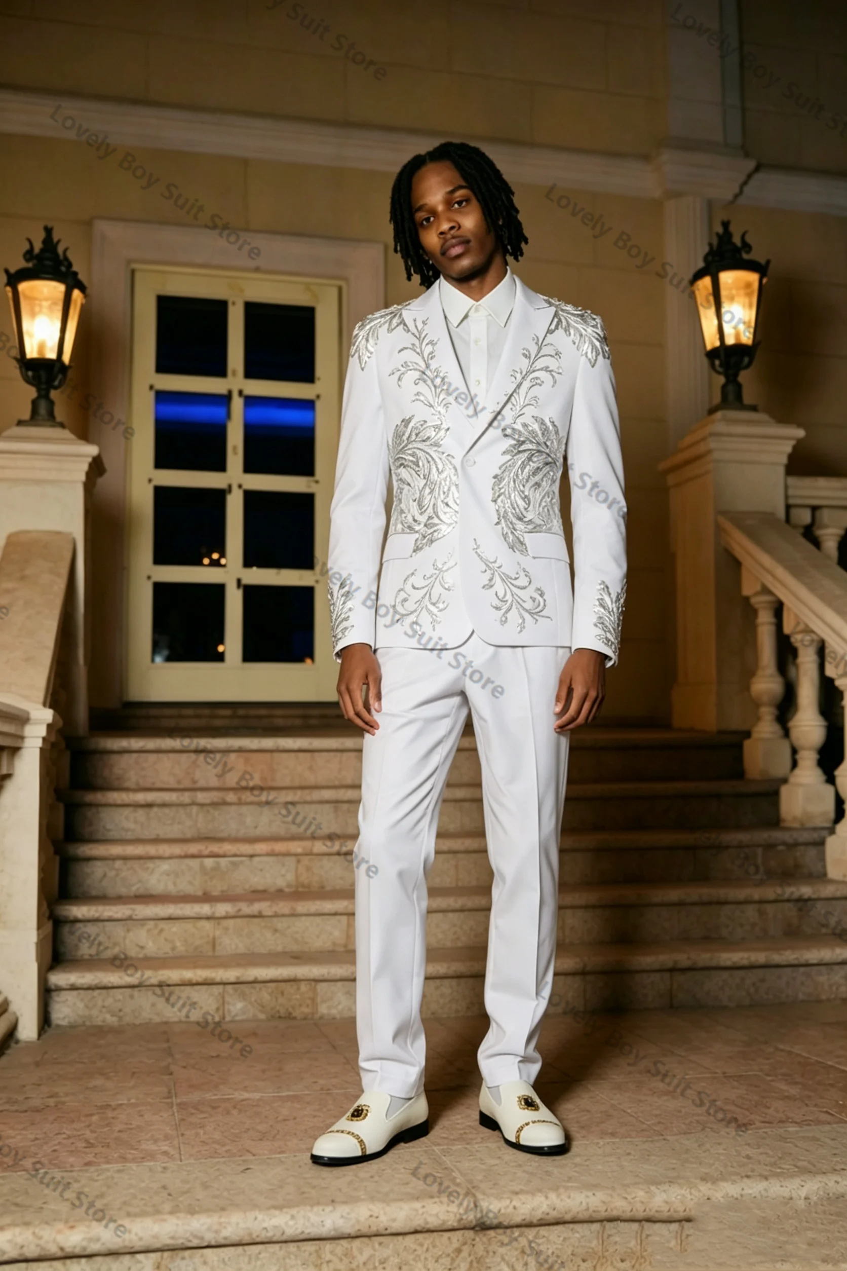 Crystals White Men Suit Set 2 Piece Blazer+Pants Cotton Prom Wedding Tuxedos Coat Customized Formal Office Fashion Groom Jacket
Crystals White Men Suit Set 2 Piece Blazer+Pants Cotton Prom Wedding Tuxedos Coat Customized Formal Office Fashion Groom Jacket
