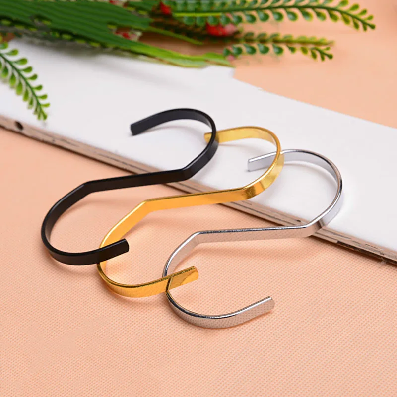 5pcs Superior Quality Stainless Steel S Hook Bedroom Clothes Hat Kitchen Spoon Hook Organizer Bathroom Storage
5pcs Superior Quality Stainless Steel S Hook Bedroom Clothes Hat Kitchen Spoon Hook Organizer Bathroom Storage