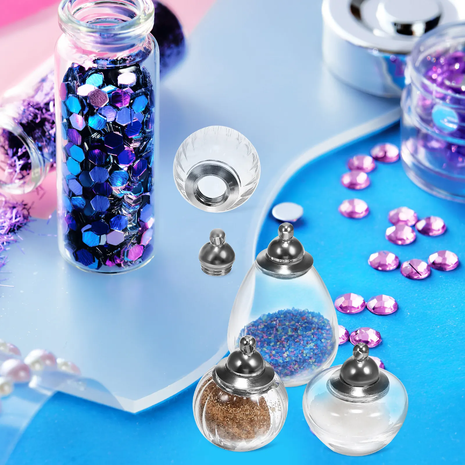 Набор из 7 мини-стеклянных бутылочек-шаров, пустые прозрачные маленькие баночки с широким горлышком для изготовления подвесок, ювелирных изделий, хранения свадебных пожеланий и сообщений
Набор из 7 мини-стеклянных бутылочек-шаров, пустые прозрачные маленькие баночки с широким горлышком для изготовления подвесок, ювелирных изделий, хранения свадебных пожеланий и сообщений