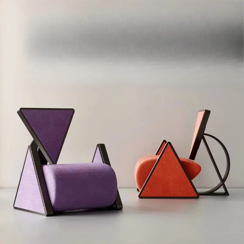 Modern metal triangular lounge chairs used in hotels and living rooms, made from hardware made of 90x77x100 high-density
Modern metal triangular lounge chairs used in hotels and living rooms, made from hardware made of 90x77x100 high-density