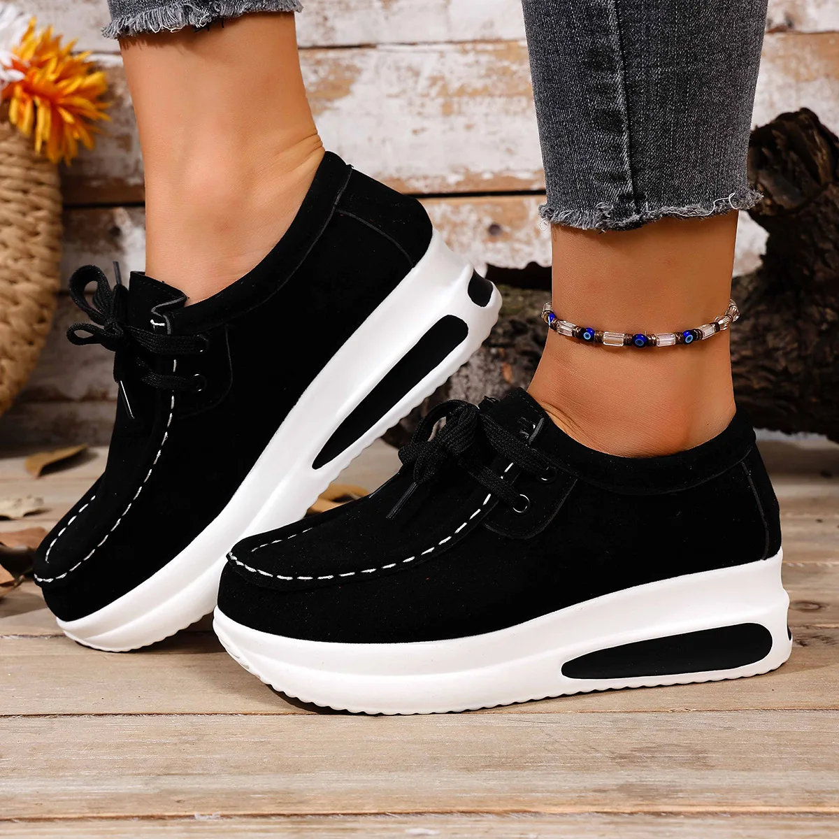 Women Sports Casual Sneakers Non Slip Lace-up Round Toe Shoes Trend Fashion Platform Sneakers Spring Autumn Zapatos De Mujer
Women Sports Casual Sneakers Non Slip Lace-up Round Toe Shoes Trend Fashion Platform Sneakers Spring Autumn Zapatos De Mujer