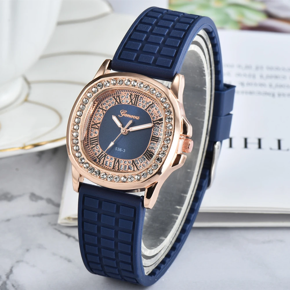 Women's Fashion Diamond Top Luxury Brand Watches Casual Sport Watch For Women Ladies Silicone Quartz WristWatch montre femme
Women's Fashion Diamond Top Luxury Brand Watches Casual Sport Watch For Women Ladies Silicone Quartz WristWatch montre femme