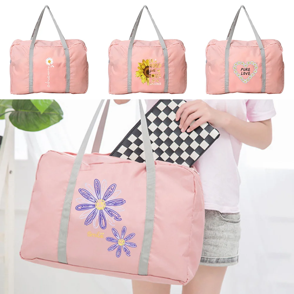 Handheld Travel Bag Foldable Travel Clothing Storage Daisy Pattern Printing Series Large Capacity Business Duffel Bag
Handheld Travel Bag Foldable Travel Clothing Storage Daisy Pattern Printing Series Large Capacity Business Duffel Bag