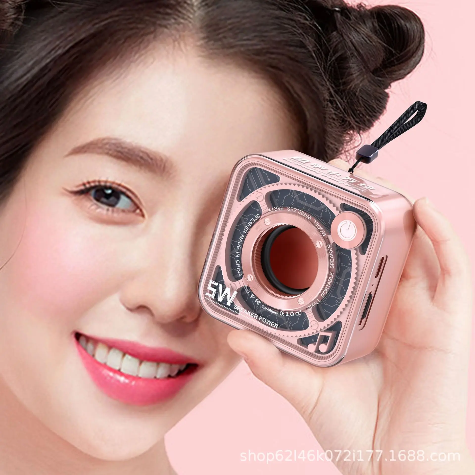 New Mini Bluetooth Speaker Portable Transparent Mecha Speakers Built-in Mic Small Outdoor Home Memory Card Subwoofer Small
New Mini Bluetooth Speaker Portable Transparent Mecha Speakers Built-in Mic Small Outdoor Home Memory Card Subwoofer Small