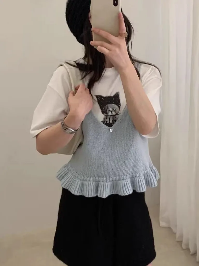 Women's Knitted Off-oulder Vest with Lace Trim 2025 New Sle Wood ain Hooded Sweater Inner Wear Age-Defng Top
Women's Knitted Off-oulder Vest with Lace Trim 2025 New Sle Wood ain Hooded Sweater Inner Wear Age-Defng Top