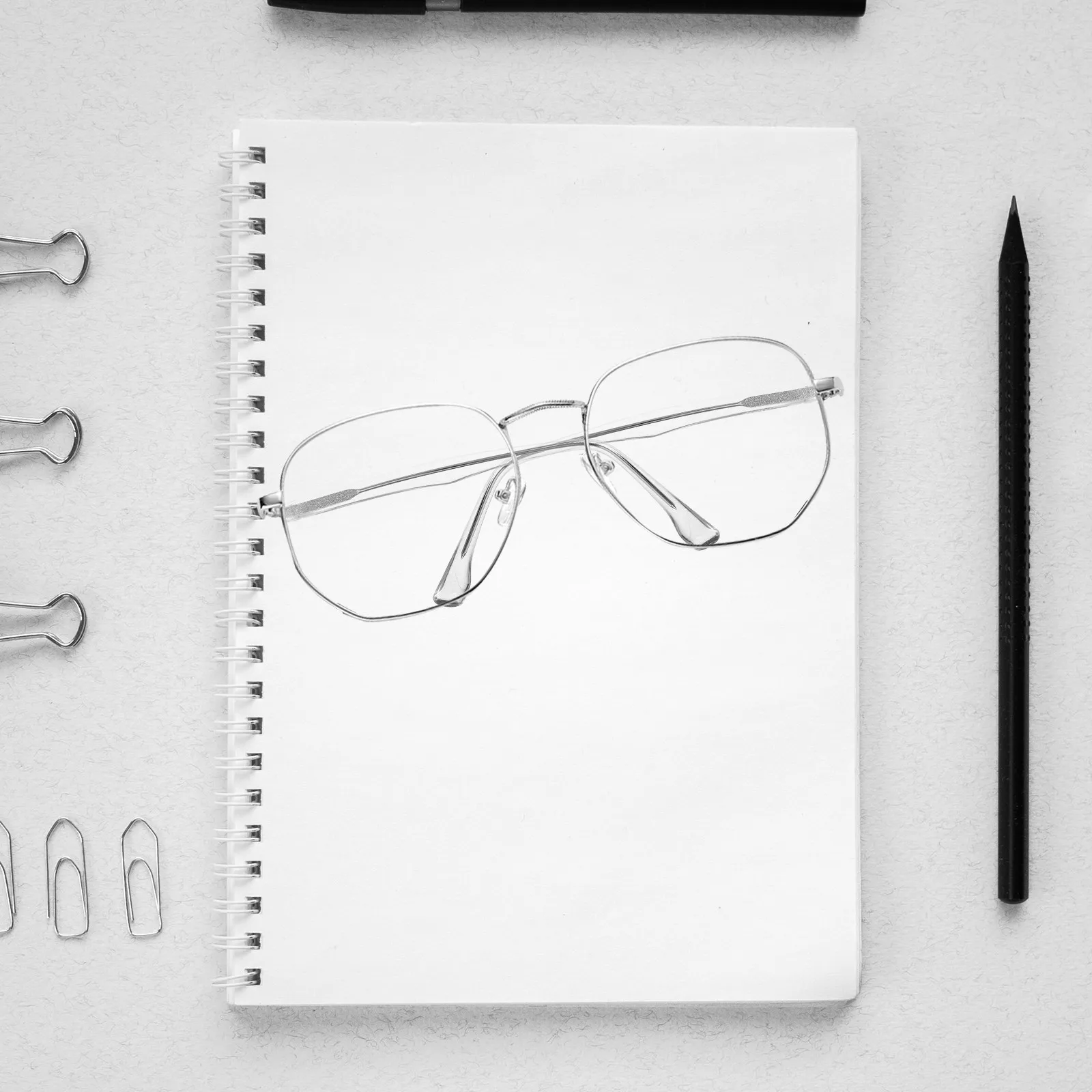 1Pair Eyeglass Temple Replacement Legs Universal Fit for Glasses Sunglasses Repair Ergonomic Plastic Metal
1Pair Eyeglass Temple Replacement Legs Universal Fit for Glasses Sunglasses Repair Ergonomic Plastic Metal