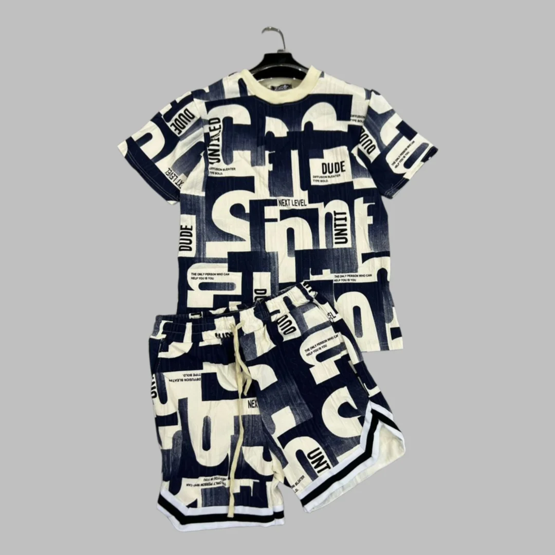 Y2K Millennial American Streetwear Style Deconstructed All-over Letter Print Design Men's T-Shirt Set Summer T-Shirt & Shorts
Y2K Millennial American Streetwear Style Deconstructed All-over Letter Print Design Men's T-Shirt Set Summer T-Shirt & Shorts