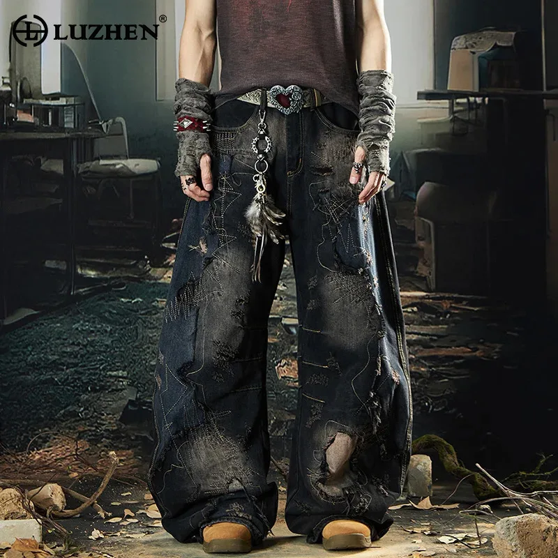 LUZHEN 2025 New Vintage Wornout Patched Patchwork Design Loose Denim Pants Men's High Street Fashion Wide Leg Jeans Male JY1876
LUZHEN 2025 New Vintage Wornout Patched Patchwork Design Loose Denim Pants Men's High Street Fashion Wide Leg Jeans Male JY1876